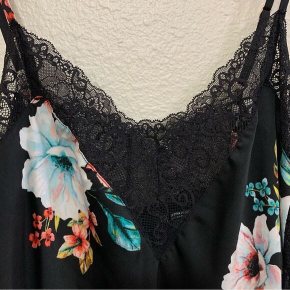 INTERNATIONAL CONCEPTS INTIMATES Nightgown Robe Set Women’s M Black Floral Pink. - Picture 8 of 16